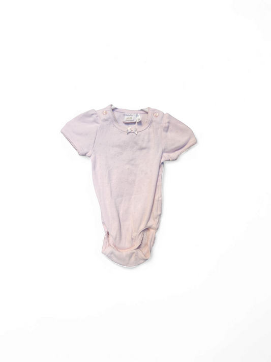 H&M 2-4m onesie